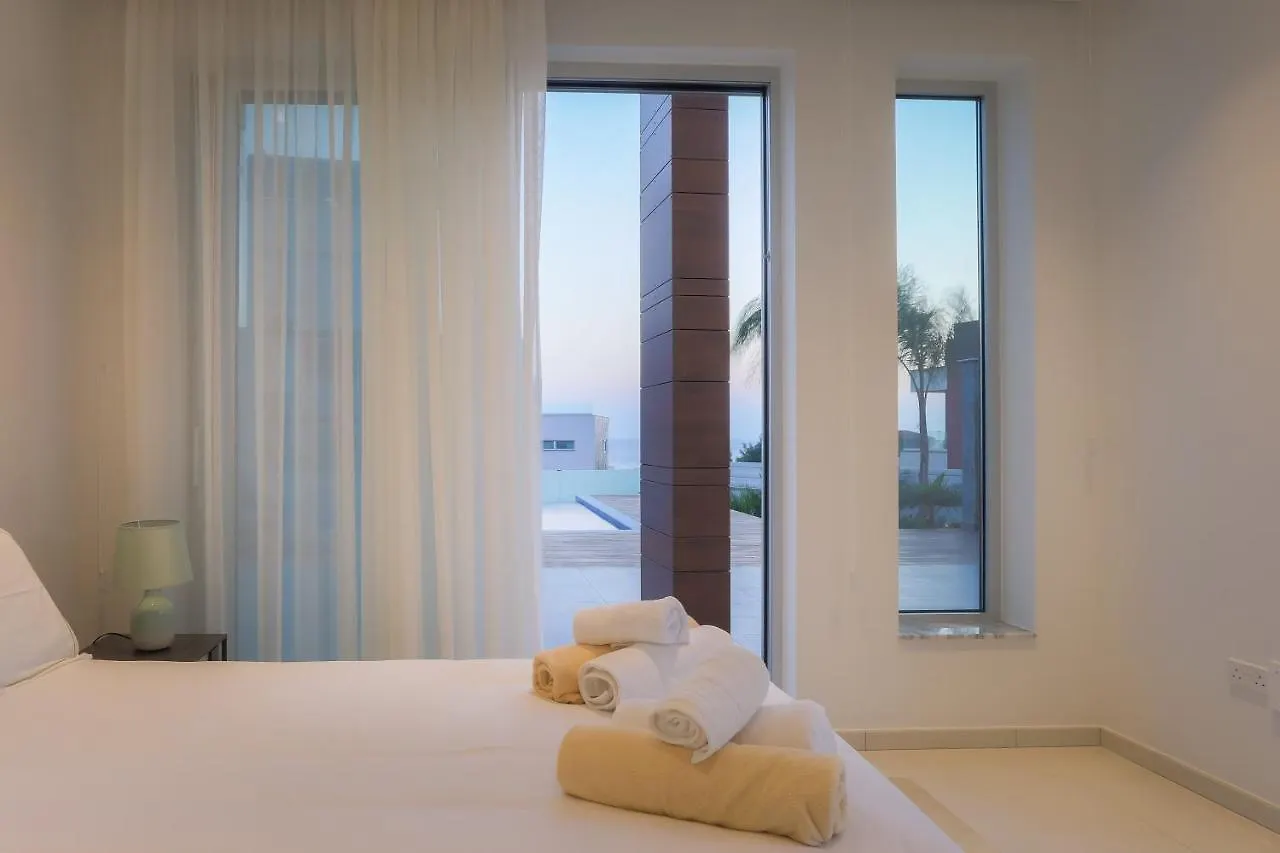 Sea Pearl Beachfront Villas - Anemone Ayía Nápa